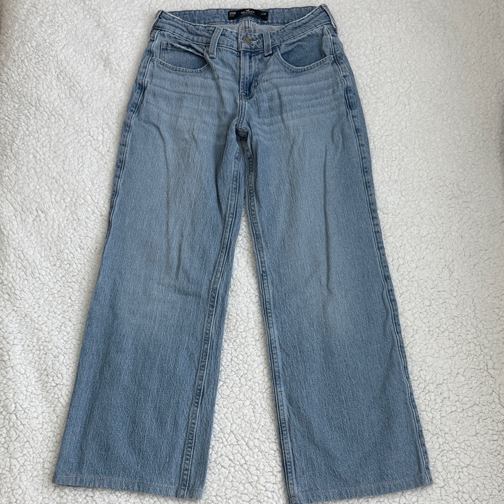 Hollister low rise baggy jeans size 23 short